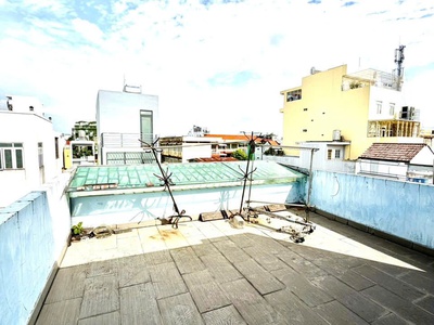 Bán chdv 5 tầng đường bình đông. giá 8.5 tỷ tl 3