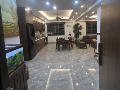 Siêu hiếm ô tô vào nhà , bán nhà ngọc hà, 2 mặt thoáng, chỉ 18.5 tỷ 2