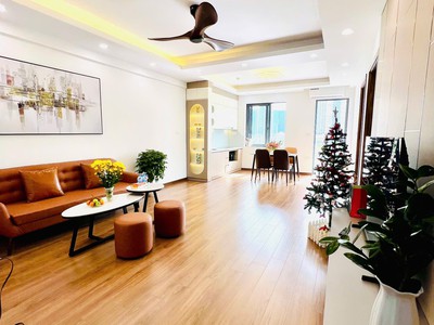 Thoáng đẹp, tòa b10 nam trung yên 69m, 2pn 2wc, nội thất xịn sò, 6.88 tỷ 2