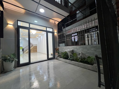 Nhà 5pn trung tâm nha trang đường hồ xuân hương 1