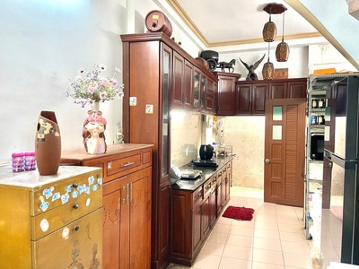 Nhà quận 10 hoà hảo ngang 4,3m dài 12m trệt lững lầu btct hoàn công đủ 1