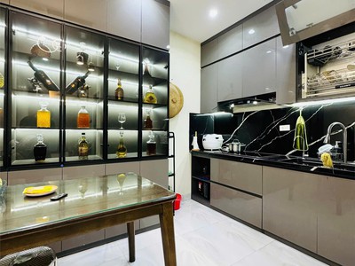 Bán nhà ngọc lâm, khu dân trí cao, 45m , 10.3 tỷ 1