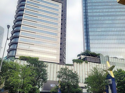 Chính chủ bán nhà 2 tầng - 5m 11m - hxh - đ.lê lợi, p.bến nghé, q1 - giang giang:0901611116 0