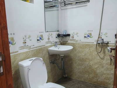 Nhỉnh 4 tỷ tập thể hai bà trưng thanh nhàn 70m 2 ngủ sổ to có tl 3