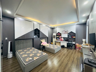 Nhà phân lô quán nam, 80m 5 tầng thang máy - lô góc - đẹp như mới - giá 10.9 tỉ 0