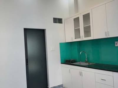 Cho thuê nhà nguyên căn mặt tiền đối diện chung cư ngô quyền 4