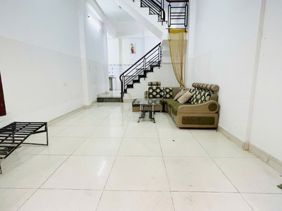 Hxh thông - bình thạnh - nơ trang long - nhà chính chủ - 4 x 11 - 2 tầng btct - 3pn lớn - hiếm bán 2