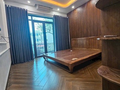 Bán nhà đường ngõ Nguyễn Lương Bằng, ph Thanh Bình, TP HD, 65.5m2, mt 4m, 4 ngủ, gara 2