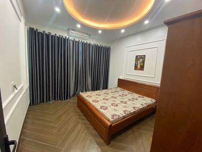 Bán nhà đường ngõ Nguyễn Lương Bằng, ph Thanh Bình, TP HD, 65.5m2, mt 4m, 4 ngủ, gara 6