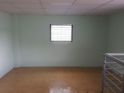 Cho thuê nhà nguyên căn Đường số 8, Trường Thọ, DT 100m có 2pn 1wc 1 gác lửng, hẻm lớn giá 9tr/th 4