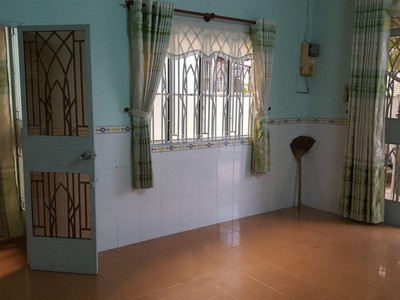 Cho thuê nhà nguyên căn Đường số 8, Trường Thọ, DT 100m có 2pn 1wc 1 gác lửng, hẻm lớn giá 9tr/th 5