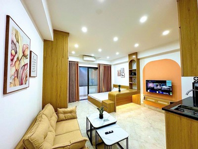 Apartment Ngã Tư Sở 210Tr/th 150M2 42 Tỷ - Ô TÔ Đỗ Cửa -30M Thẳng Ra Phố 3