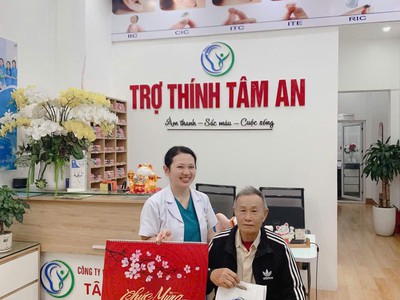 Máy trợ thính giúp người lớn tuổi kết nối với cuộc sống 0
