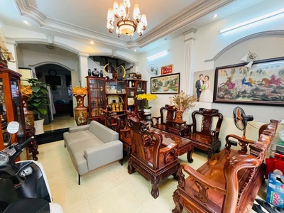 Chủ bán gấp đi ngoài nhà 4 tầng, dt: 4,6mx15m cn 65m2 Thích Quảng Đức, Phú Nhuận giá nhỉnh 9 đồng 3