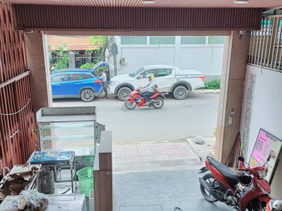 Cần sang nhượng lại mặt bằng kinh doanh tầng 1 1