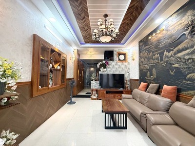 Nhà 5 tầng mới xây đường quang trung - gò vấp, dt 65m ngang 4m . giá tốt nhất khu vực: 9.5 tỷ. 2