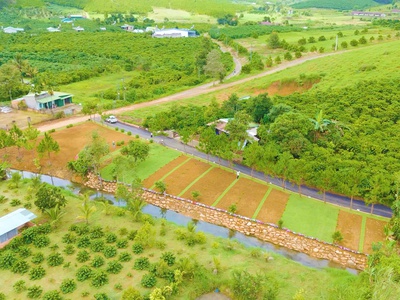 Đất nền vùng ven bảo lộc - lâm đồng, giáp suối view thiên nhiên 1