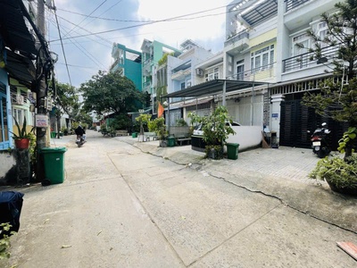 Ngộp lắm nhà 4l hxh phạm văn chiêu 66m2 8pn cho thuê 43tr gần dream home chỉ 8 tỷ hơn. 2