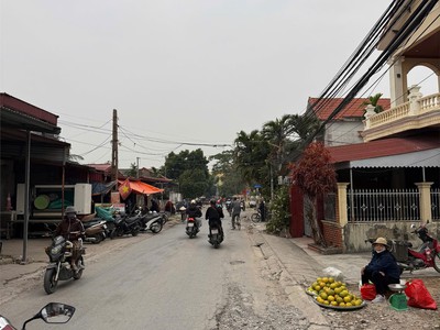 Đất mặt đường đại thắng hoà nghĩa   cách 353 vài bước   diện tích lớn   giá tốt 4x triệu/m   zalo 2