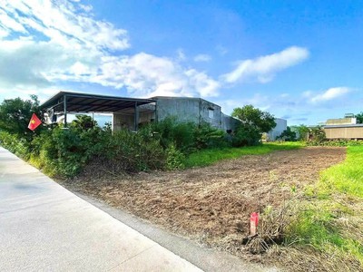 Chính chủ cần bán nhanh 1 lô  tại trung tâm đại hiệp giá 850 triệu / lô - diện tích hơn  200m2 2