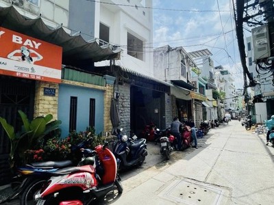 Giáp tân bình   quận 11   hẻm xe hơi thông   diện tích 176m    3 tầng   giá tốt khu vực 1