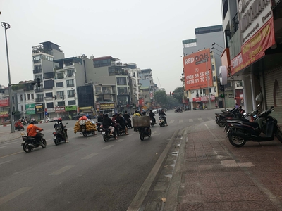 Tuyệt phẩm vị trí vàng 6 tầng thang máy phố cổ long biên 2