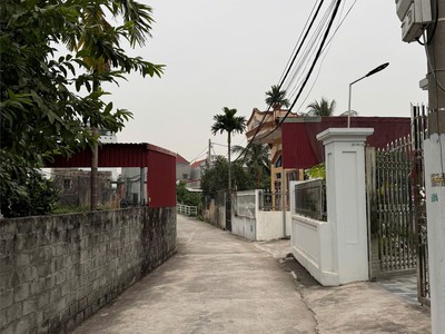 Lô đất sau mặt đường phạm văn đồng 353 247m mặt tiền 11m hiếm giá chỉ 2x triệu/m zalo 3