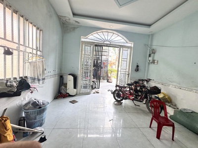 Hiếm có nhà 50m  bình chiểu thủ đức   chỉ 2 tỷ nhỉnh, sổ hồng riêng, gần chợ khiết tâm 0