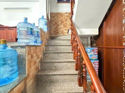 Bán nhà sát lê văn khương quận 12 2 tầng hẻm ô tô chỉ 4 tỷ 650. 3