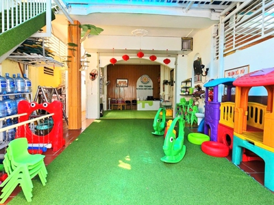 Ngộp bán gấp nhà mặt tiền 132m gần cđ công thương 3 tầng kinh doanh, thu nhập 70tr/tháng, giá 12 1