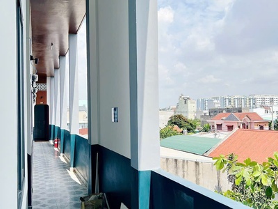 Bán chdv bình thành ngay chợ hẻm 6m xe tải 140m2-dòng tiền 80tr/th-4tầng 11 tỷ 8 0