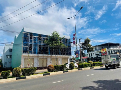 Cho thuê nhà mặt tiền nguyễn tất thành   tại trung tâm tp. pleiku 0