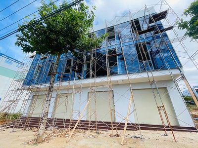 Cho thuê nhà mặt tiền nguyễn tất thành   tại trung tâm tp. pleiku 1