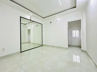 Bán nhà phố có sân vườn, gara ô tô thạnh xuân 22 quận 12 4