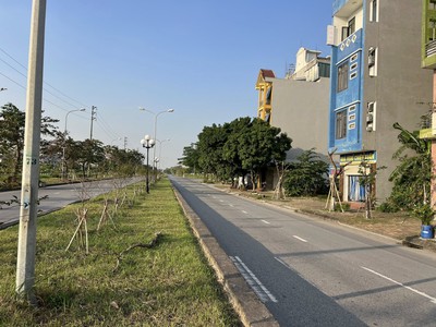 Bán lô đất mặt đường đôi Tứ Minh, phường Tứ Minh, TP Hải Dương, 69.75m2, mt 4.5m, vị trí đẹp, giá ok 0