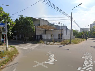 Bán lô góc 2 mặt tiền đường Nguyễn Lý gần chung cư Hòa Xuân 1