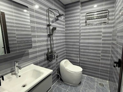 Nhà Hồng Mai 26m2-5 Tầng-Nhà mới Hiện Đại- Ở Ngay-Ngõ Thông-Gần oto- Nhỉnh 6 tỷ 0