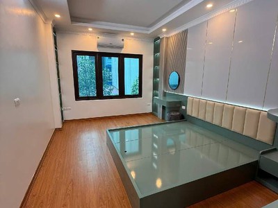 Nhà Hồng Mai 26m2-5 Tầng-Nhà mới Hiện Đại- Ở Ngay-Ngõ Thông-Gần oto- Nhỉnh 6 tỷ 1