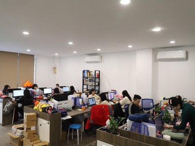 Cho thuê Văn Phòng view hồ thoáng đãng DT từ 50m2, 120m2 riêng biệt tại Phố Hoàng Cầu, Đống Đa, HN 6