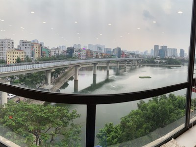 Cho thuê Văn Phòng view hồ thoáng đãng DT từ 50m2, 120m2 riêng biệt tại Phố Hoàng Cầu, Đống Đa, HN 8
