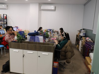 Cho thuê Văn Phòng view hồ thoáng đãng DT từ 50m2, 120m2 riêng biệt tại Phố Hoàng Cầu, Đống Đa, HN 5