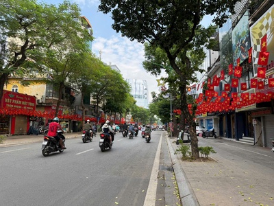 Chính chủ bán nhanh nhà phố nguyễn thái học - ba đình, hà nội - vị trí trung tâm 0