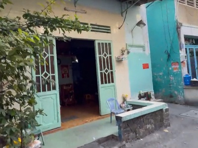 Nhà 5x9m nhà cũ tiện xây mới hưng phú p8q8 0