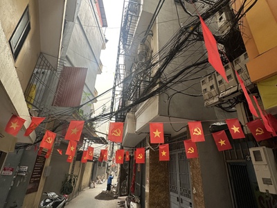 Siêu phẩm dòng tiền 60tr/tháng 50m ra trần duy hưng ngõ thông kinh doanh 65/72m2 1