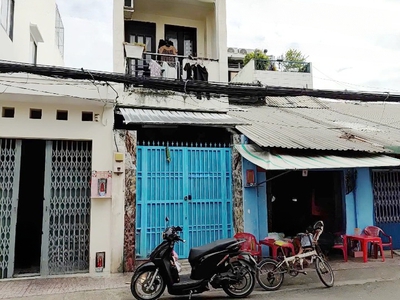 Nhà mặt tiền đường phong phú - p11, giá : 5,6 tỉ tl 0