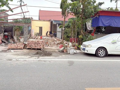 Mặt đường 362 minh tân kiến thuỵ 100m ngang 5m trục chính kinh doanh giá chỉ 4.x tỷ zalo 1