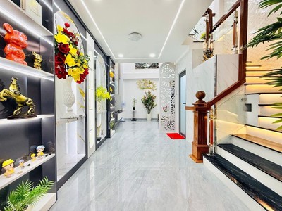 Nhà nguyễn tư giản   diện tích 50m    5 tầng   ngang 4m   giá 7.6 tỷ 1