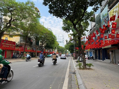 Chính chủ bán nhanh nhà phố nguyễn thái học - ba đình, hà nội - vị trí trung tâm 2