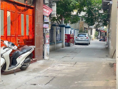 Hoàng mai giáp hai bà   ô tô tránh   kinh doanh   lô góc nở hậu 0