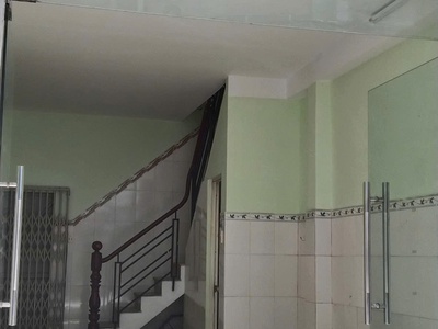 Nhà Nguyên Căn 1 Trệt-2 Lầu, Mặt Tiền Rộng Thoáng Có Thể Ở Hoặc Kinh Doanh 1